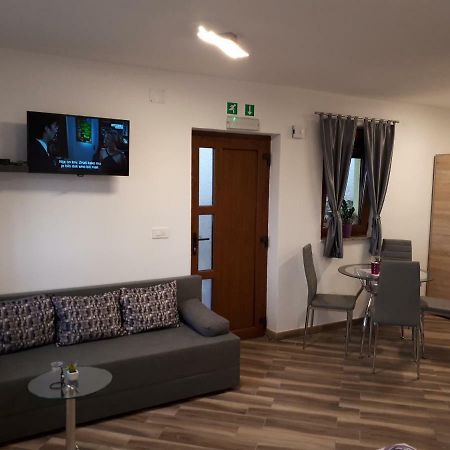 Apartment Dujica Senj  Ngoại thất bức ảnh